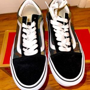 Cami vans